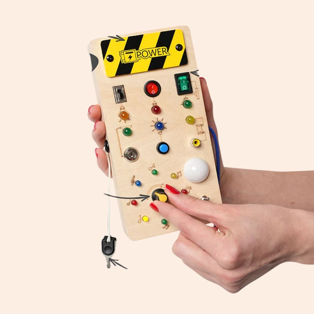 CURIOUS MIND – Montessori Wooden Busy Board for Sensory Exploration, Motor Skills & Early Learning