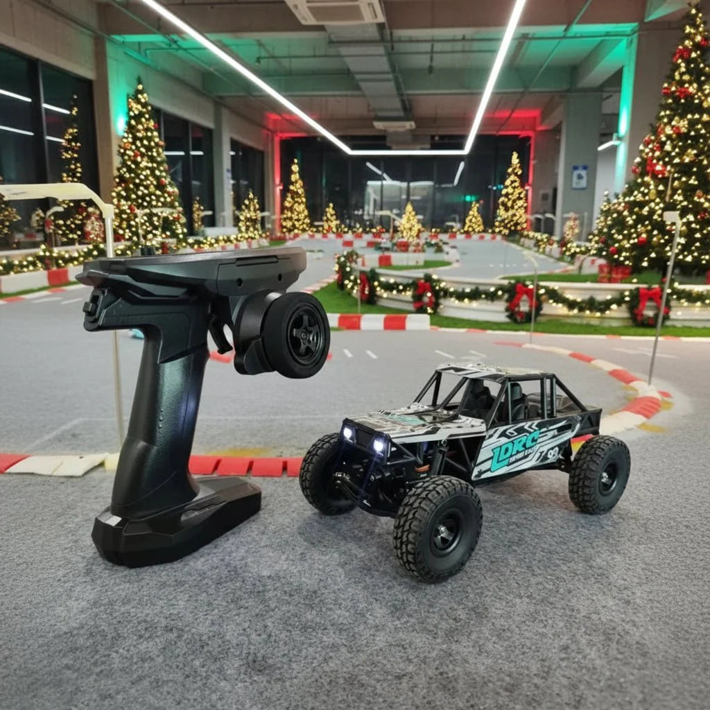 WILDTRAX – 1:18 4WD Off-Road RC Car with High-Speed Performance