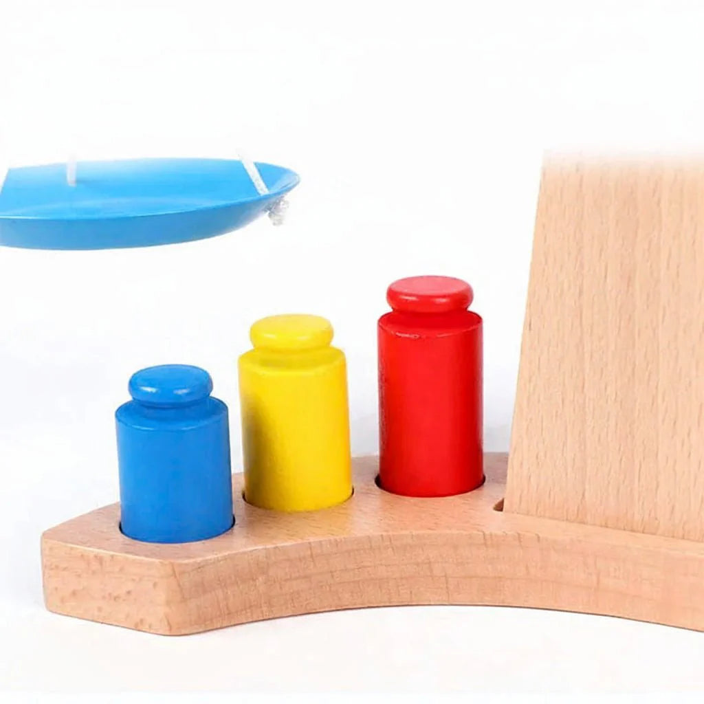 BRIGHTMIND – Wooden Balance Scale Educational Toy for Understanding Weight & Balance